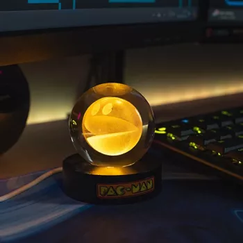 FIZZ CREATIONS Pac-Man Crystal Ball LED Light USB Retro Decoration 8cm