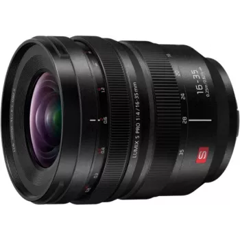 Panasonic Lumix S PRO 16-35mm f/4 lens for L-Mount