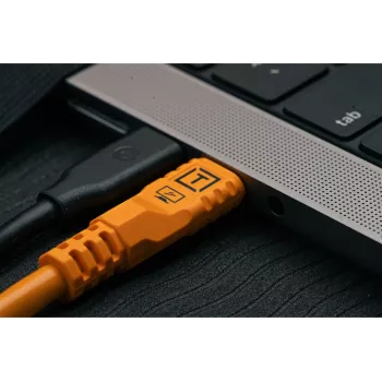 Tether Tools TetherPro Optima 10G USB-C to USB-C Right-Angle Cable, 1.8 m, Orange (CUC06RTG2-ORG)