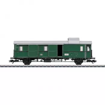Märklin 4315 H0 DB Büm 234 'Silberling' 2nd Class Passenger Coach