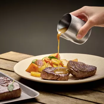 APS FLOW stainless steel pourer, 150 ml, silver 10305
