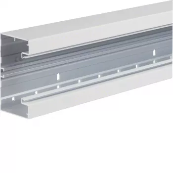 Hager BRA6513019016 wall duct base, front locking, 65x130 mm, traffic white (RAL 9016)