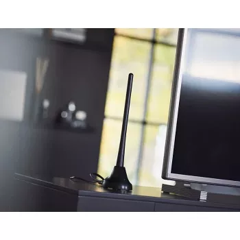 PHILIPS SDV5100/12 Indoor TV Antenna with 18 dB Gain, UHF/VHF/FM, Black