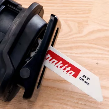 Makita P-04896 Reciprocating Saw Blade BIM 100mm 24 TPI for Metal