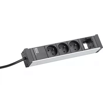 Bachmann Universal 3xUTE 1xCM Power Strip